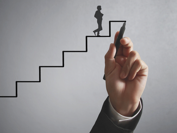 چگونه در یوتیوب محبوب شویم؟ چکیده‌ای از 14 تجربه نی‌نی‌سایت، سوالات متداول و راهنمای جامع